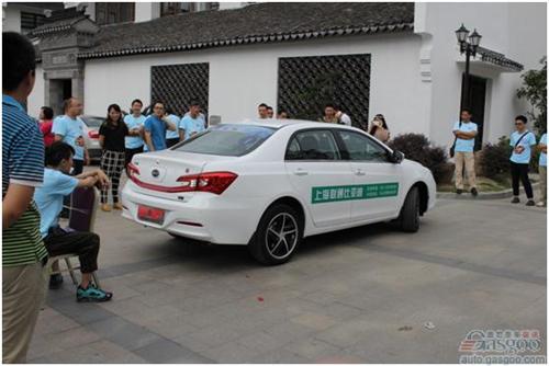 游西塘 泡酒吧 比亚迪秦&ldquo;蔚蓝&rdquo;之旅